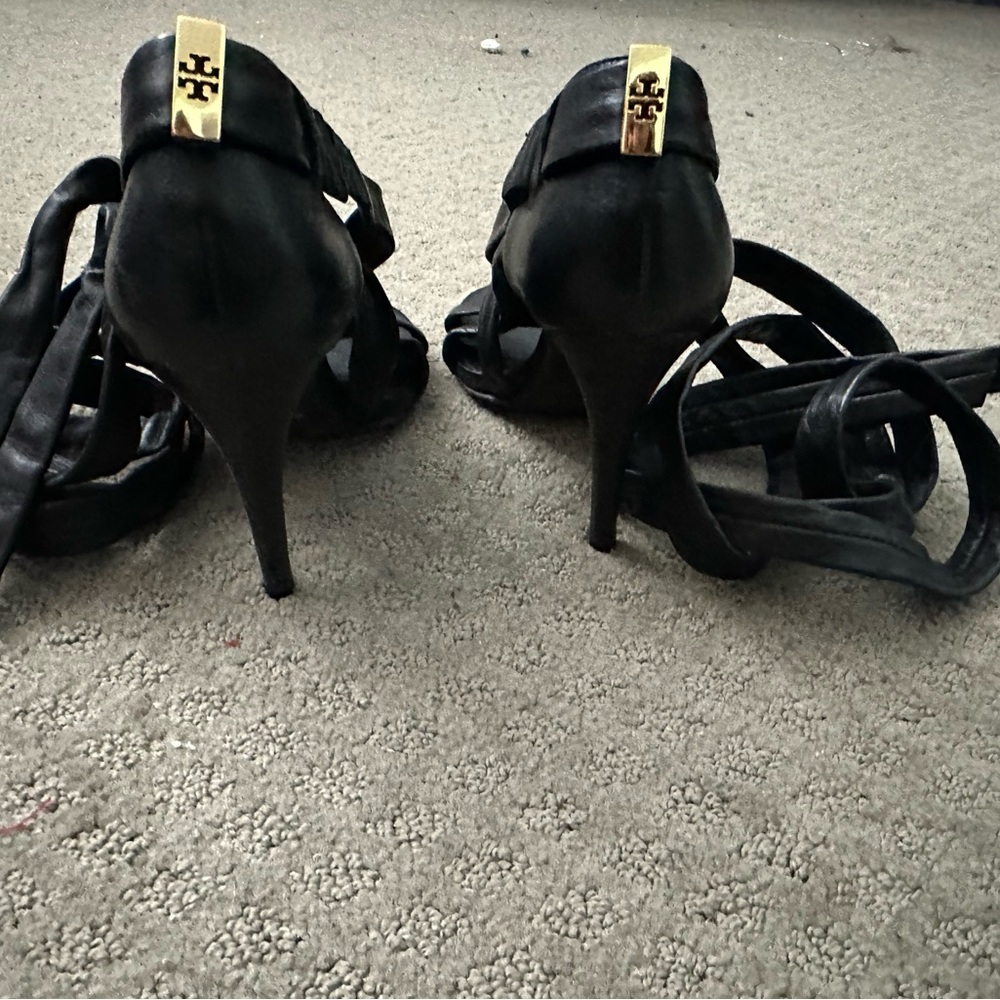 Strappy leather Tory Burch heels 7.5